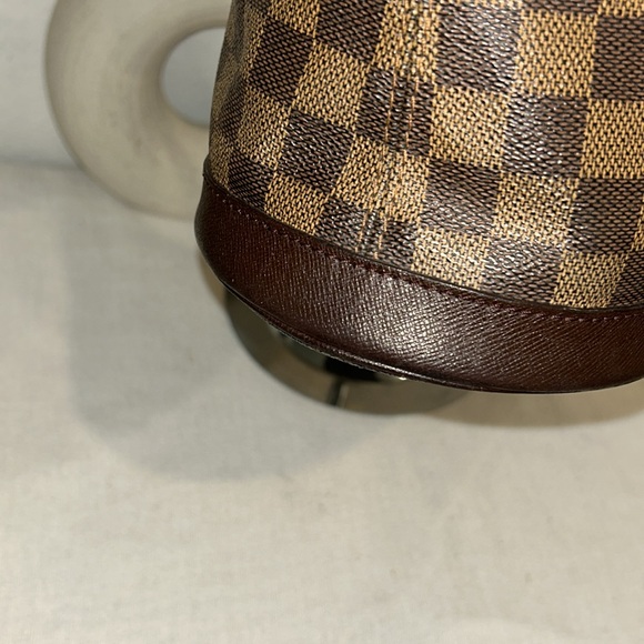 Louis Vuitton Damier Ebene mini Bucket Bag - Picture 9 of 15